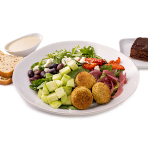 Mediterranean Falafel Salad
